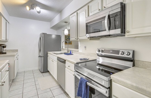 Destrehan Casa | 23 Mi to NOLA: Cozy & Quaint Destrehan Townhome