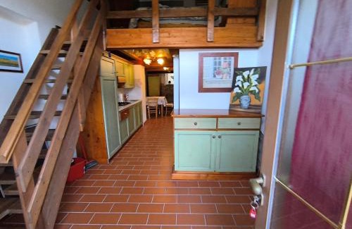 Castel del Piano Apartamento | 23 Mountain Views & Poolside Bliss Wi-Fi and Parking Free!