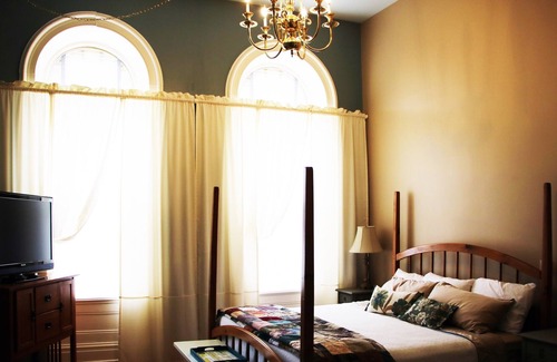 Downtown Casa | 23 Steps Inn