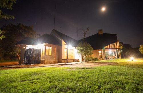 Leeupoort Casa | 23 Zebula - 4 Bedroom 14 Sleeper Home