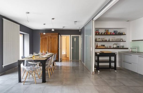 Richebourg - Saint-Clement Apartamento | 230 m² Apartamento ∙ 4 habitaciones ∙ 6 personas