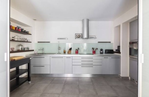 Richebourg - Saint-Clement Apartamento | 230 m² Apartamento ∙ 4 habitaciones ∙ 6 personas