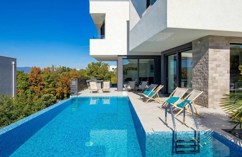Zurkovo Apartamento | 230 m² Apartamento ∙ 4 habitaciones ∙ 8 huéspedes