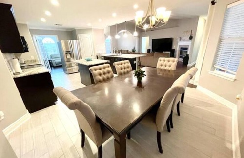 Northwest Pensacola Casa | 2300sqft Spacious and Functional Cul-de-Sac Gem Near I-10