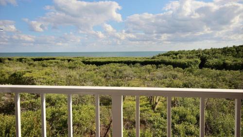 Tavernier Apartamento | 2306 Ocean Pointe Suites