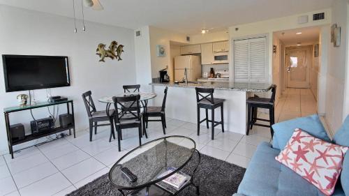 Tavernier Apartamento | 2306 Ocean Pointe Suites
