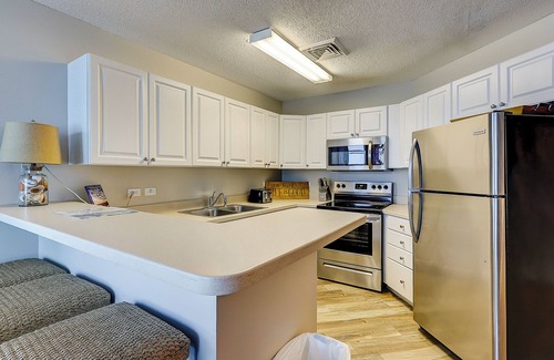 North Forest Beach Condominio | 2311 SeaCrest - OCEANVIEWS from the Atlantic Await!!