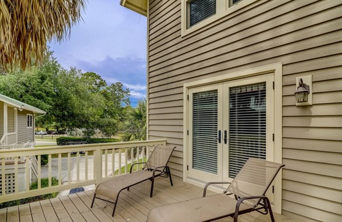 Sea Pines Casa | 233 Beachside Homes