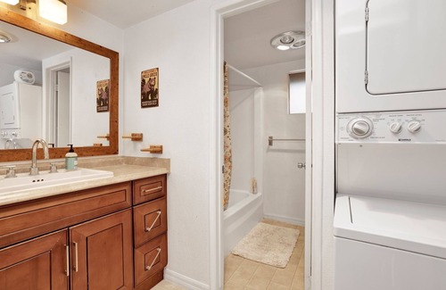 Big Bear Chalet De Esquí | 2331-ashwood Pines 2 Bedroom Chalet by RedAwning