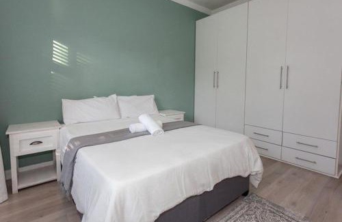 Greater Johannesburg Metropolitan Area Casa | 235 On Surrey