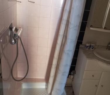 Chatel-Guyon Apartamento | 24 24 Châtel Guyon