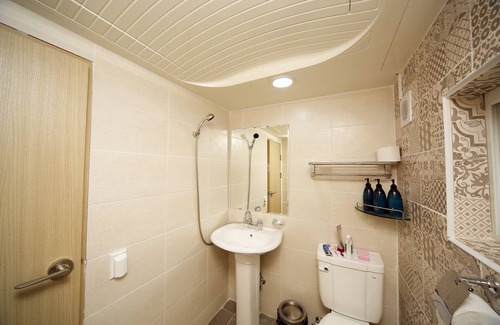 Hwigyeong-dong Casa | 24 Guesthouse Seoul Cheongryangri