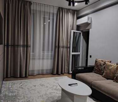 Aktau Apartamento | 24 home Aktau
