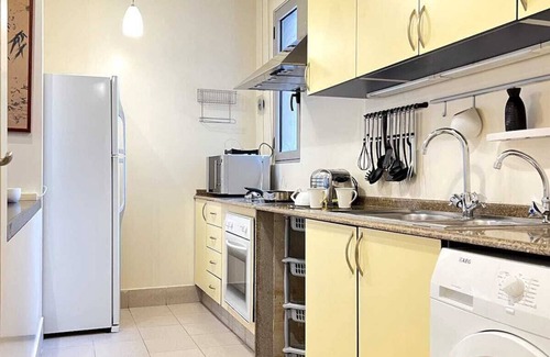 Achrafieh Apartamento | 24 hrs Electricity-Gated tower apartment with view