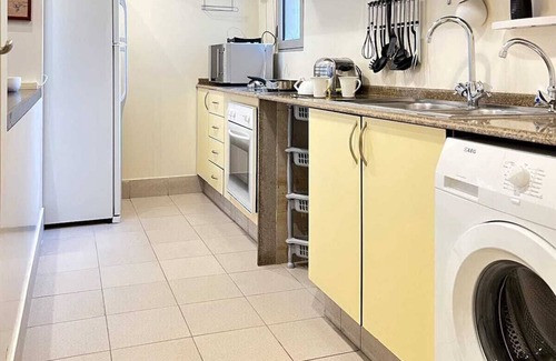 Achrafieh Apartamento | 24 hrs Electricity-Gated tower apartment with view