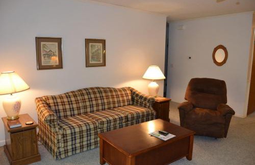 Hot Springs Village Casa | 24 Orantes Place