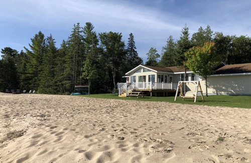 Millersburg Casa | 240 Feet of Private Sandy Lake Huron Beach!