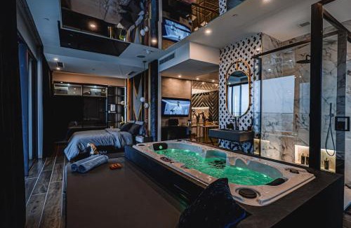 Paceville Apartamento | 2401 at Mercury by AURA
