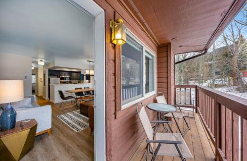 Jackson Apartamento | 2401 Pitchfork