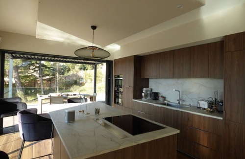 Rochefort-du-Gard Casa | 240m2 house, swimming pool, exceptional view of the Luberon and Alpilles mountains