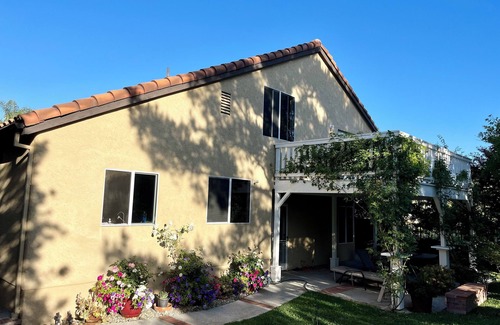 Newhall Casa | 24517 Thistle Ct Newhall, CA 91321
