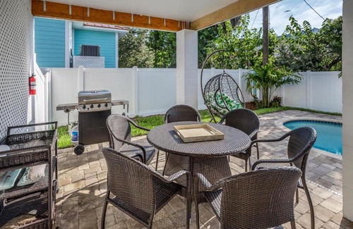 Fort Myers Beach Casa | 246 Delmar Ave by Coastal Vacation Properties