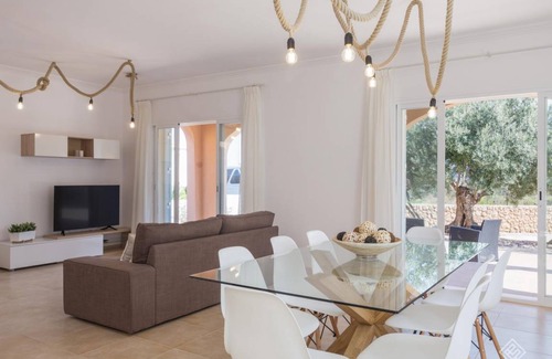 Urbanizacion S'Estanyol Villa | 247 m² Villa ∙ 4 habitaciones ∙ 8 huéspedes