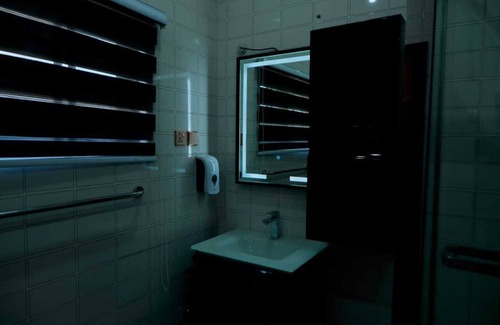 Kumasi Cabina | 247 executive lodge
