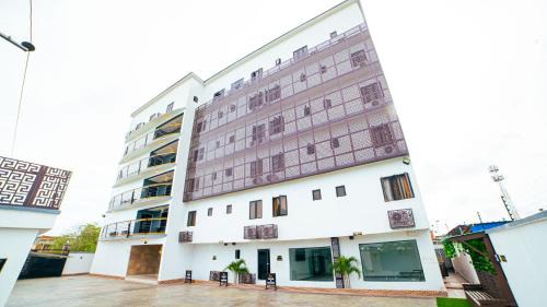 Ofin Hotel | 247 Luxury Hotel & Apartment Ajah