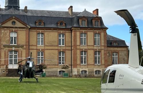 Lombron Casa | 24H LE MANS Château de Lauresse chambres d'hôtes Luxe