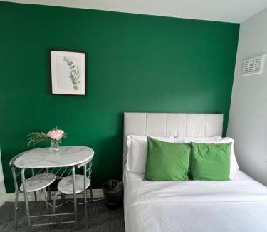 Southgate Apartamento | 25 Chase Side
