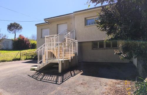 Le May-sur-Evre Casa | 25 min du Puy du F, en sortant de Cholet