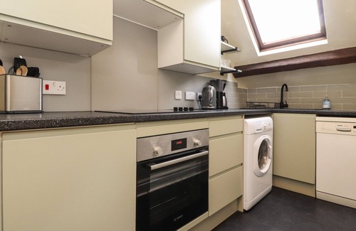 Lancaster Cabaña | 25 ST. GEORGES QUAY, family friendly in Lancaster