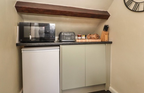 Lancaster Cabaña | 25 ST. GEORGES QUAY, family friendly in Lancaster