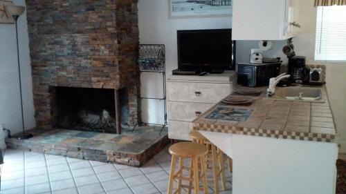 West Newport Apartamento | 25 Steps to the Beach