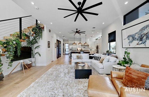 Holly Apartamento | 2505 E 4th xxxxxxxxx