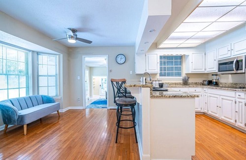 Huntsville Casa | 2509 Vista Dr (HSV) MTR 30 · *Deer Crossing* Rec Room/3100 Sq Ft/5 Bedroom Home