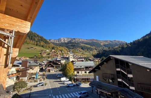Areches Apartamento | 300m del centro estación, 3.o piso, parking, tv, local para esquís, 120m², Arêches-Beaufort