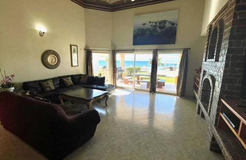 Sandy Beach Villa | 251 m² Villa ∙ 4 habitaciones ∙ 12 huéspedes