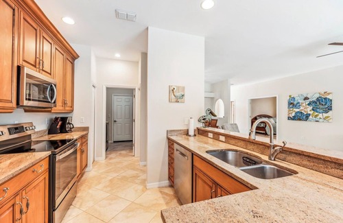 Bonita Springs Casa | 25530 Cedar Creek SFH