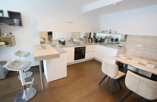 Neusiedl am See Apartamento | 25h SPA-Residenz POOLs IN & OUT, private Garden & Beach