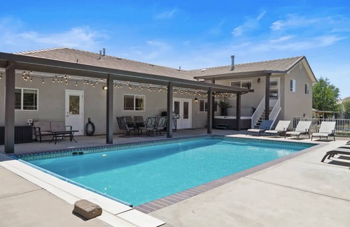 La Verkin Casa | 26+ Guest - Private Pool & Spa, UTAH PGA HOME