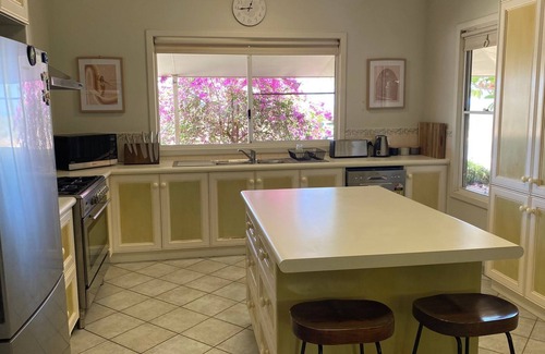 Exmouth Casa | 26 Tambor Drive - Pool and Pet Friendly