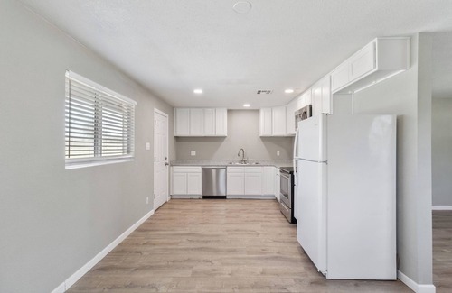 Alhambra Casa | 2612 C - Cool 3-bedroom house with AC in Phoenix