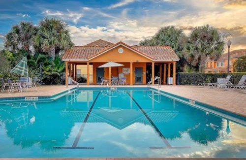 Crestwynd Bay Casa | 2672 MAYAGUANA ST 3 BED