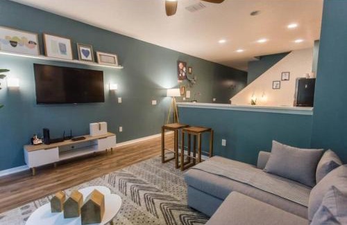 Crestwynd Bay Casa | 2672 MAYAGUANA ST 3 BED