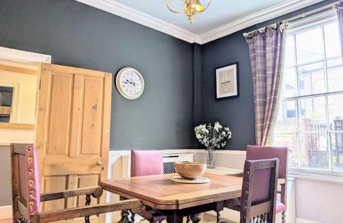 York Casa | 27 George Street