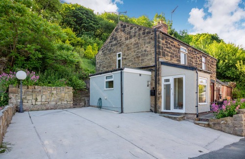 Brymbo Cabaña | 27 Green Road