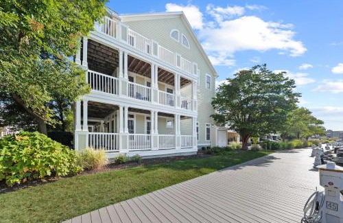 Sunset Island Casa | 27 Island Edge - Sunset Island Family Luxury Townhome