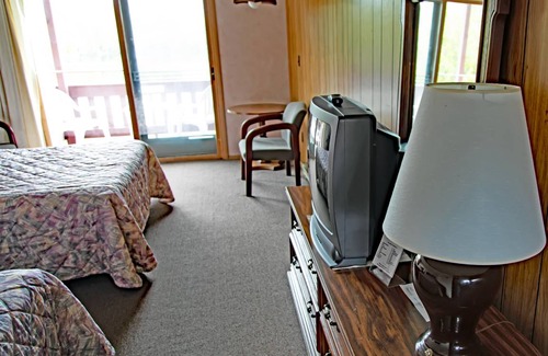 Copper Harbor Hotel | 27 m² Hotel ∙ 1 habitación ∙ 4 huéspedes